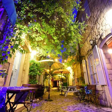 Rue D'azur Hotel
