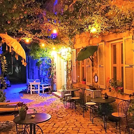 Rue D'azur 3*