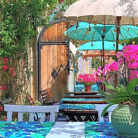 Rue D'azur Hotel 3*